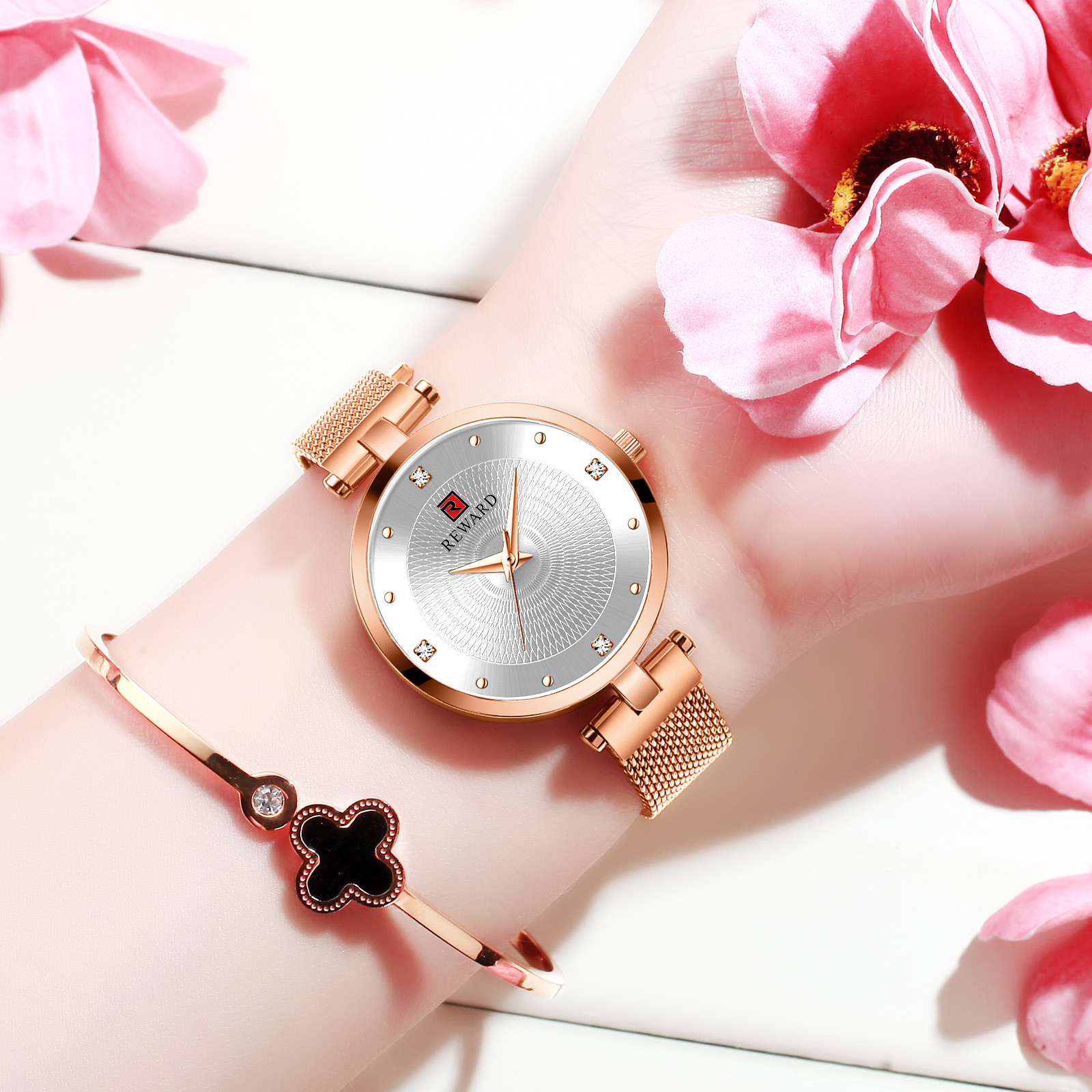 ساعت مچی عقربه ای دخترانه ریوارد مدل 22006L