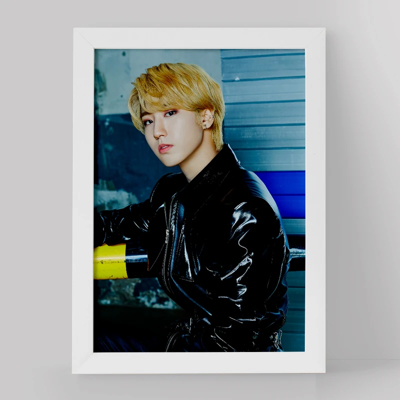 تابلو خندالو مدل هان گروه استری کیدز Stray Kids کد 11860