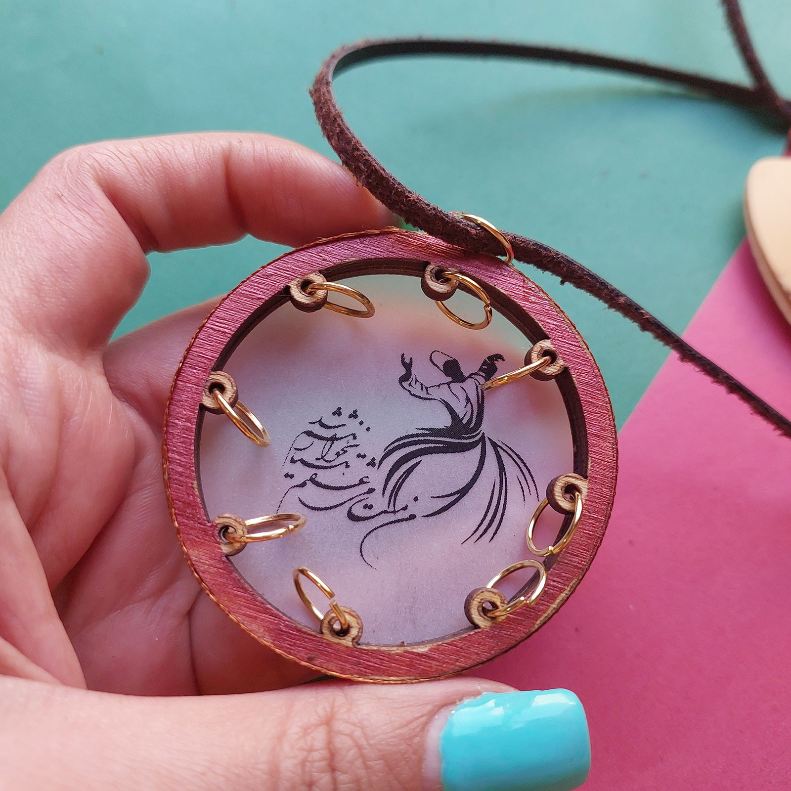 گردنبند زنانه مدل گره ای طرح ساز دف کد NC025 گردنبند زنانه مدل گره ای طرح ساز دف کد NC025