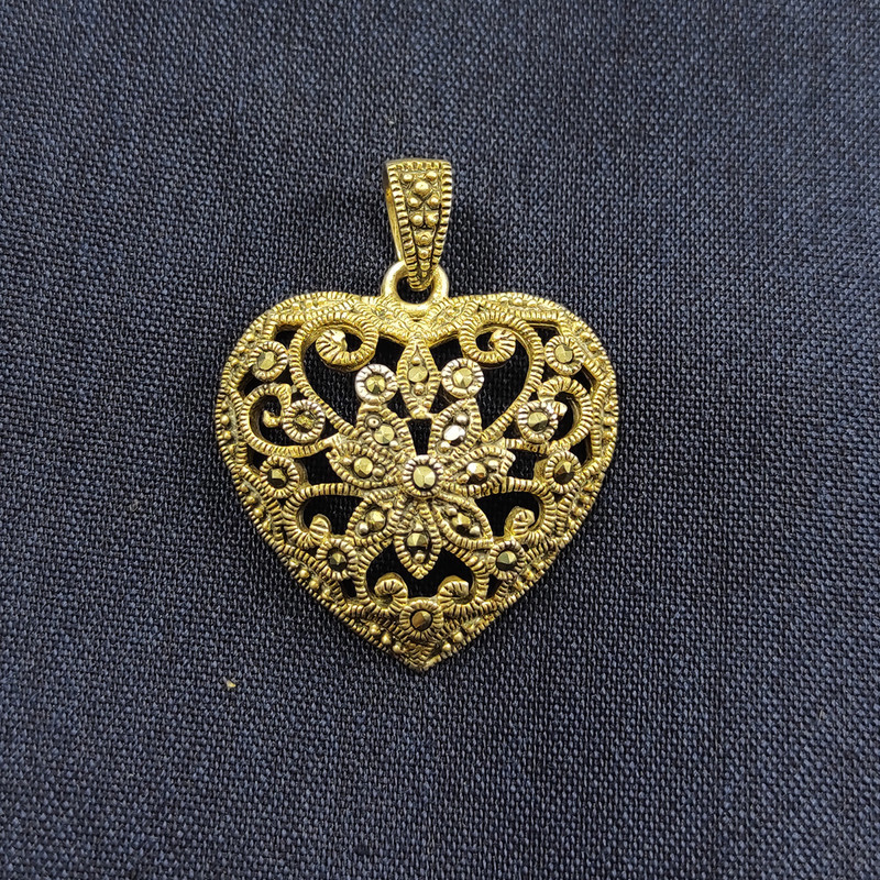 آویز گردنبند نقره زنانه سلین کالا طرح سیاه قلم مدل MPS-19