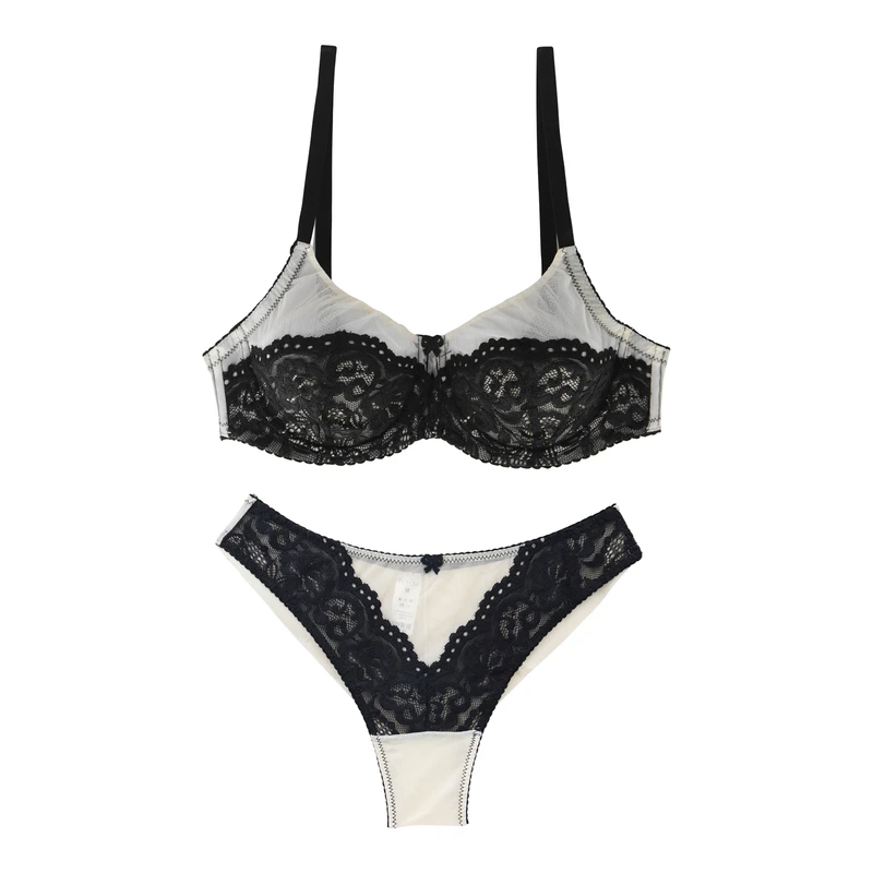 ست سوتین و شورت توری زنانه برتا مدل توری کد 2320SH