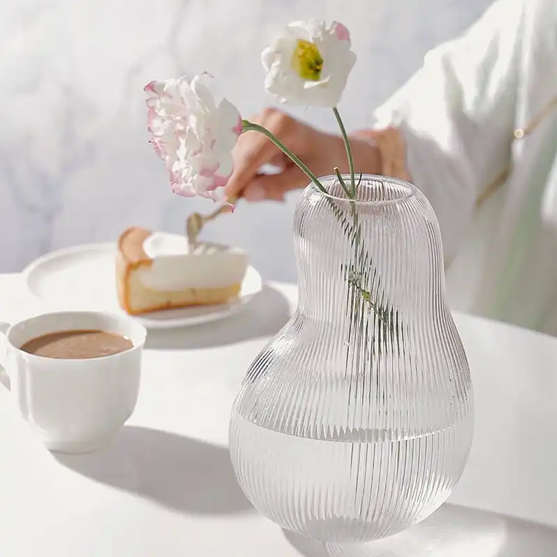 گلدان شیشه ای مدل اسکواش