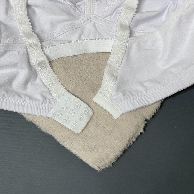 سوتین زنانه مدل نخی بدون فنر کد 0112