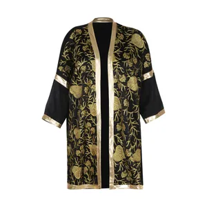 مانتو زنانه مدل برگی نگین دار