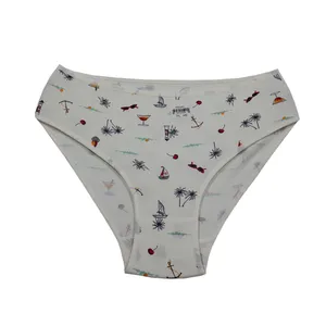 شورت زنانه مدل میسپل گلدار طرح هاوایی