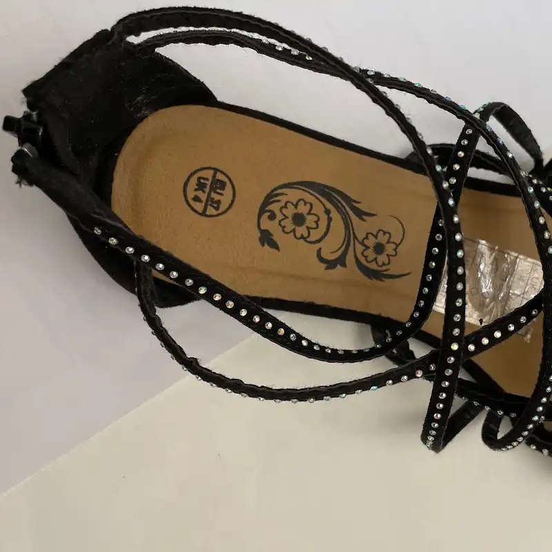 صندل زنانه مدل SS07