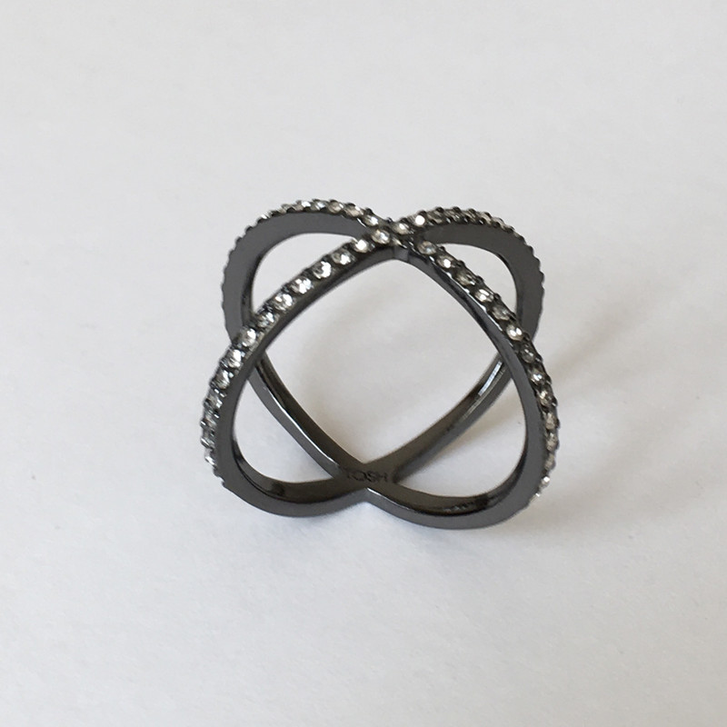 انگشتر زنانه تاش مدل AT411