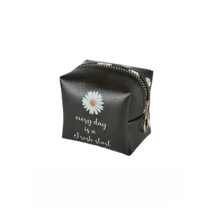 کیف نوار بهداشتی مدل بابونه