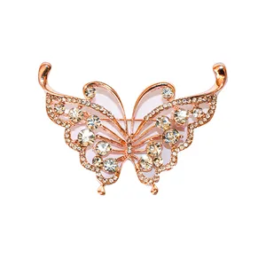 گل سینه زنانه مدل پروانه