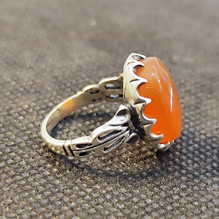 انگشتر نقره زنانه مدل سنگ عقیق یمنی کد 68