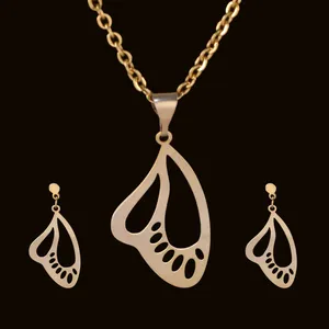 نیم ست طلا 18 عیار زنانه آمانژ مدل پروانه کد D9981