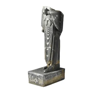 مجسمه طرح داریوش هخامنشی