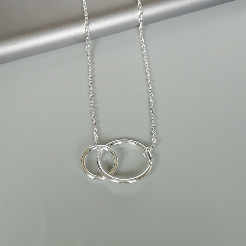 پابند نقره زنانه مدل حلقه ای