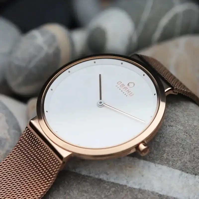 ساعت مچی عقربه ای زنانه اباکو مدل v230-lxvwmv