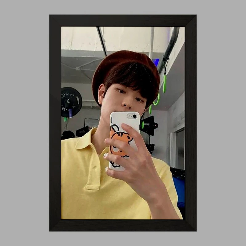 تابلو خندالو مدل سونگمین گروه استری کیدز Stary Kids  کد 16929