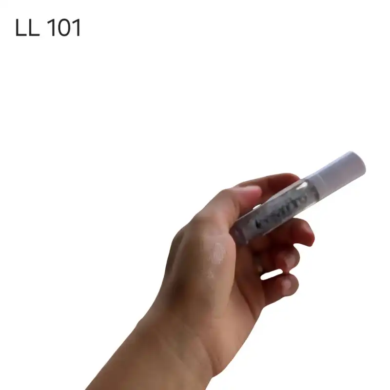 رژ لب مایع لیساندرو مدل اکلیلی شماره ۱۰۱