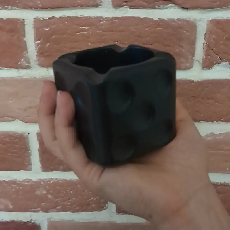 زیرسیگاری مدل تاس طرح کارتونی کد P.21.12.2