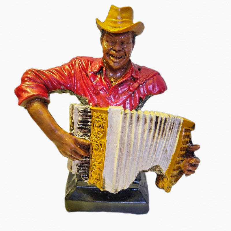 مجسمه مدل موسیقایی طرح نوازنده آکاردئون