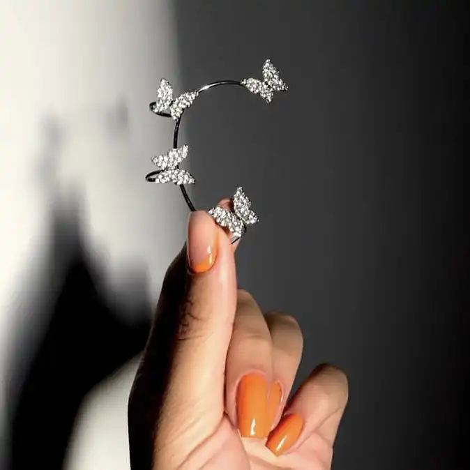 پیرسینگ گوش زنانه مدل ایرکاف پروانه