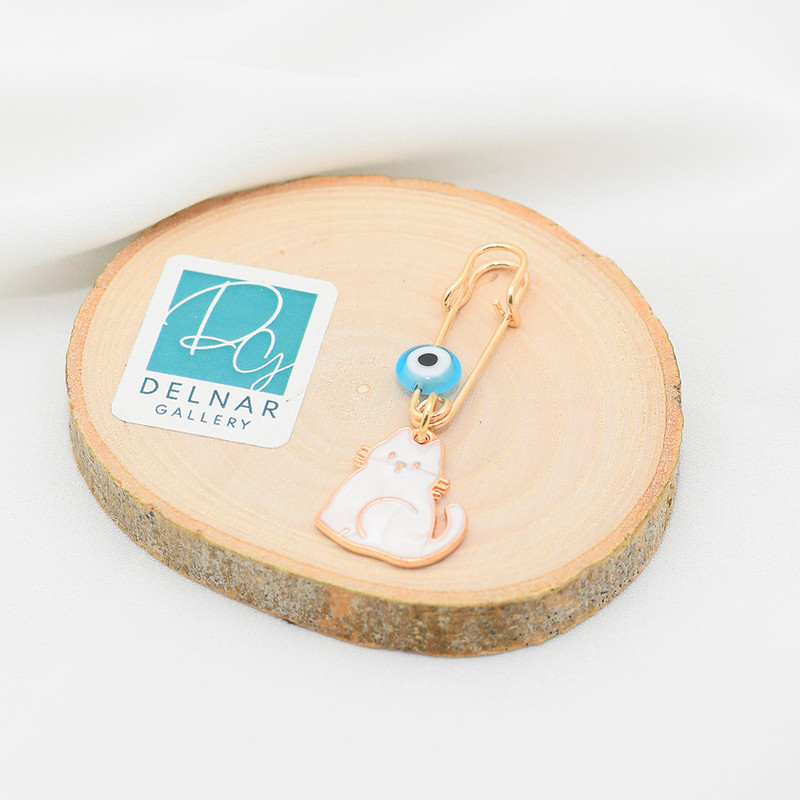 سنجاق سینه دخترانه دلنار گالری مدل پیشی و چشم نظر سنجاق سینه دخترانه دلنار گالری مدل پیشی و چشم نظر