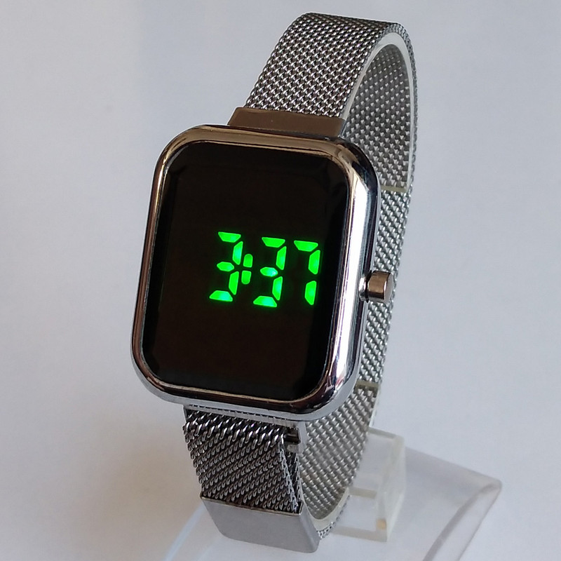 ساعت مچی دیجیتال مدل LED کد 122