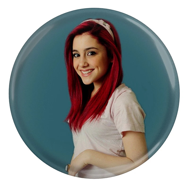 مگنت طرح خواننده آریانا گرانده مدل S7130