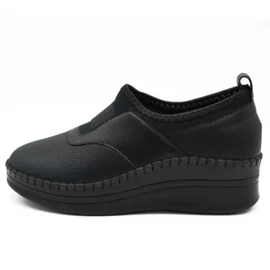 کفش روزمره زنانه اریانا مدل آنوشا