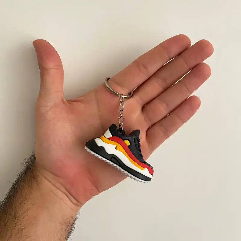 جاکلیدی مدل کتونی فانتزی