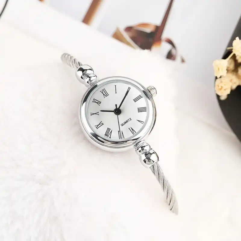 ساعت مچی عقربه ای زنانه مدل بند النگویی 1