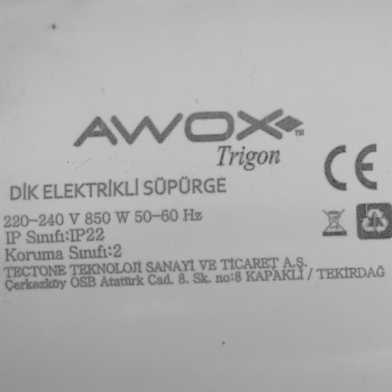 جاروبرقی آوکس مدل Trigon