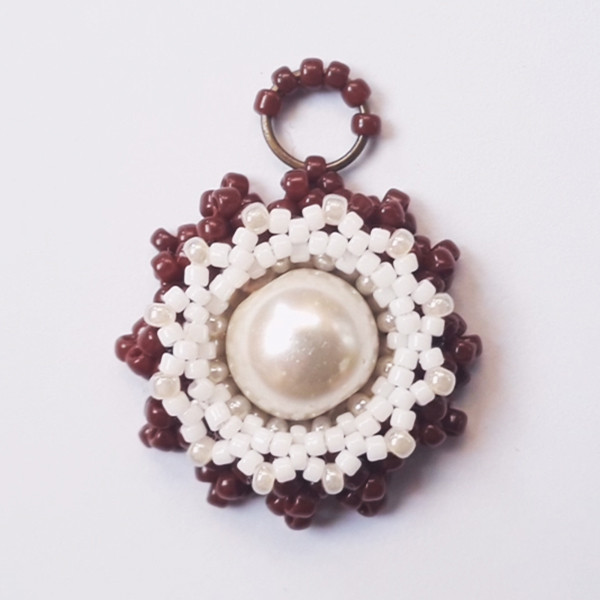 آویز دخترانه طرح گل دیزی