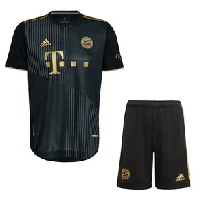 ست تی شرت و شلوارک ورزشی مردانه مدل بایرن مونیخ Away2022