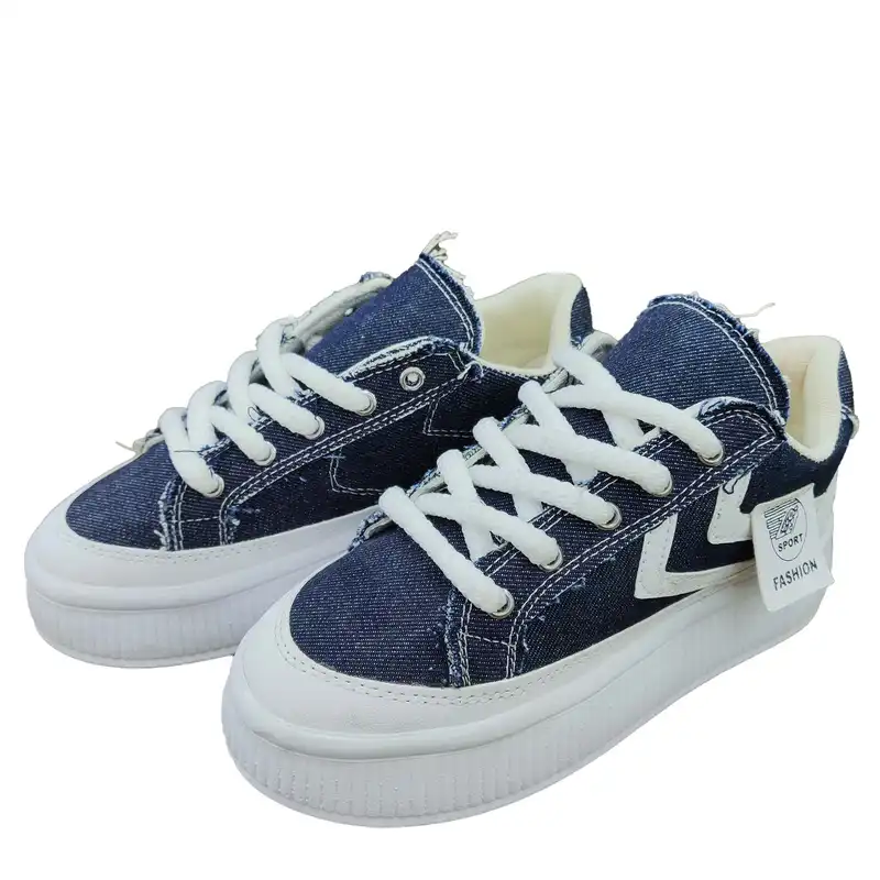 کفش پیاده روی مدل 2025