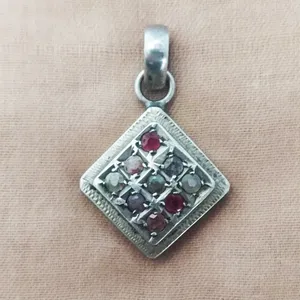 آویز گردنبند نقره زنانه سلین کالا مدل جواهری ce-new124