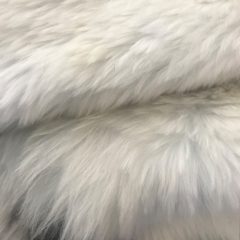 فرش پوست انارکارپت مدل خز طبیعی گوسفند کد GN 110 فرش پوست انارکارپت مدل خز طبیعی گوسفند کد GN 110