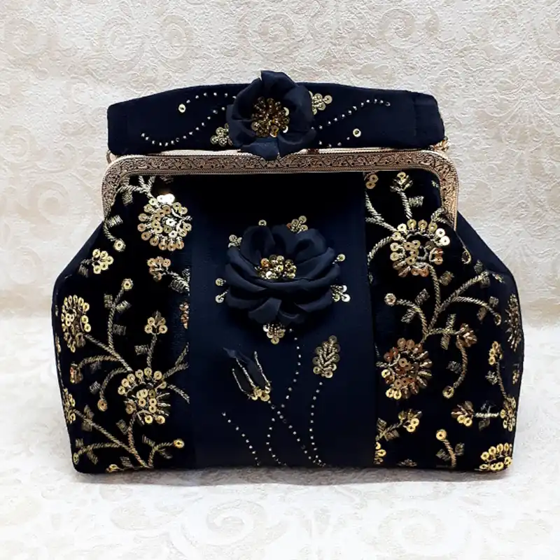 کیف مجلسی زنانه مدل مخمل سوزندوزی