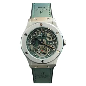 ساعت مچی عقربه‌ای مردانه  مدل اسکلتون 