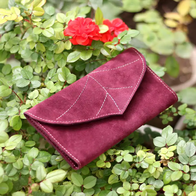 کیف پول ام بی طرح برگ