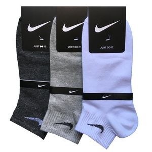 نقد و بررسی جوراب ورزشی زنانه مدل پنبه ساق کشی کد NK11228-3CLW2 بسته 3 عددی توسط خریداران