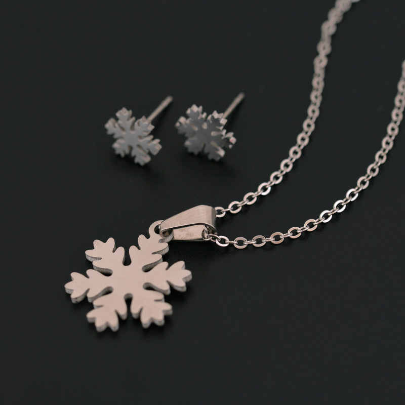 نیم ست زنانه طرح برف