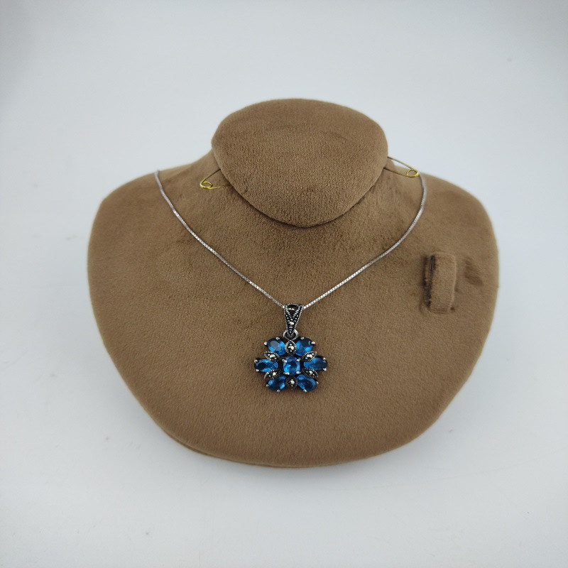 نیم ست نقره زنانه مدل 0205