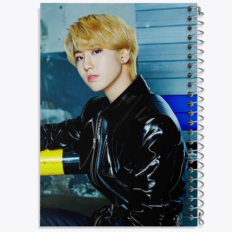 دفتر مشق 50 برگ خندالو مدل هان گروه استری کیدز Stray Kids  کد 11860