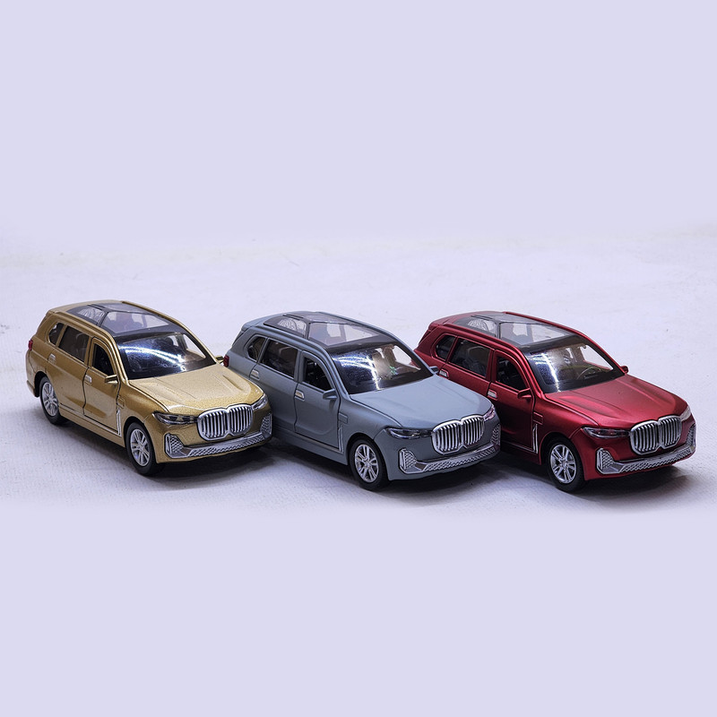 ماشین بازی مدل فلزی bmw X7