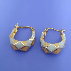 گوشواره طلا 18 عیار زنانه  گالری یارطلا کد AGF30