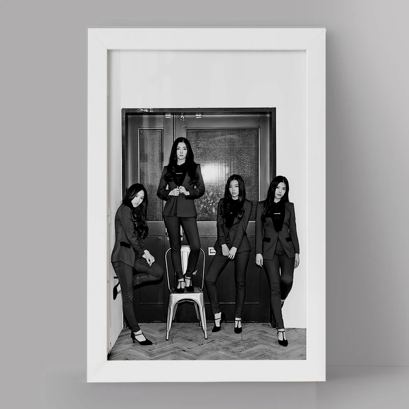 تابلو خندالو مدل گروه رد ولوت Red Velvet کد 19689
