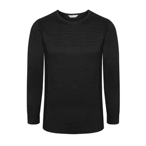 پلیور مردانه مدل یقه گرد اندامی رنگ مشکی