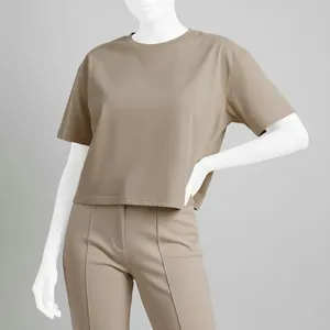 کراپ تی‌شرت آستین کوتاه زنانه تولیکا مدل 1007