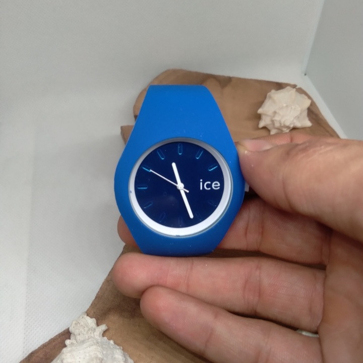 ساعت مچی عقربه ای زنانه مدل Rk2