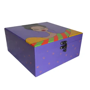 جعبه هدیه چوبی طرح دخترک آفریقایی