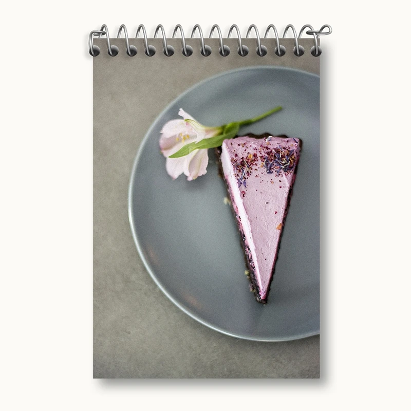 دفتر یادداشت 50 برگ خندالو مدل کیک کد F73